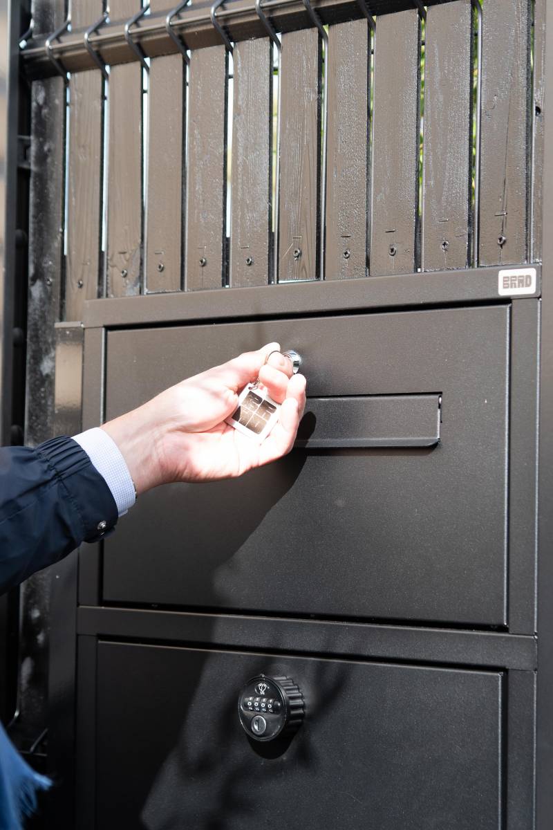 boîte à lettre et à colis sécurisée Marseille